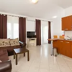 Apartment Luna *