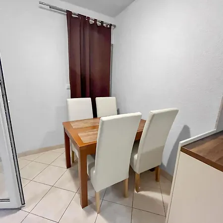 Luna Apartmán Trogir