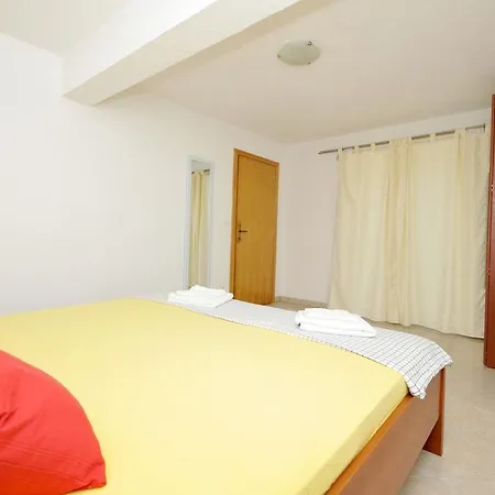Luna Apartmán